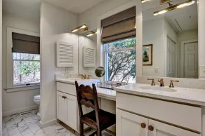 Charming Cashiers Cottage with View of Chimney Rock Adjoining High Hampton - Image 3