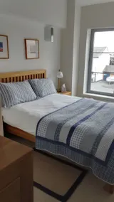 Modern Loft apartment with lift access in central York, sleeps up to six - Image 5