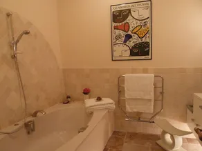 Secluded Perigordine Farmhouse in Monbazillac, Near Bergerac. Large Heated Pool. - Image 3