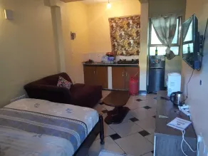Home Away from Home in this Cosy One Bedroom Apartment - Image 4