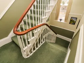 HEANOR HOUSE, character holiday cottage, with a garden in Leyburn - Image 3