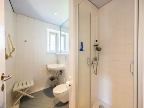 Stylish Holiday Apartment Near the spa Park in Bad Birnbach - Image 3