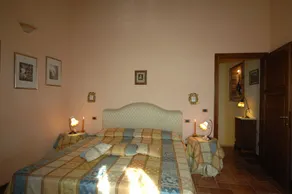 Francesca 2 Senior Suite⭐⭐⭐⭐⭐ Pool und Whirlpool - Image 5