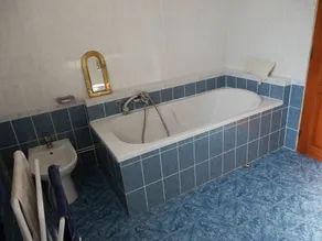 Hus kyst villa, havet og stranden, udendørs pool opvarmet, air-condition. - Image 3