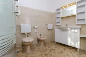 Apartments Tabak (71821-A5) - Slatine (Ciovo) - Image 2