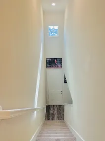 Brand new charming 2 bedroom Townhouse get away - Image 2