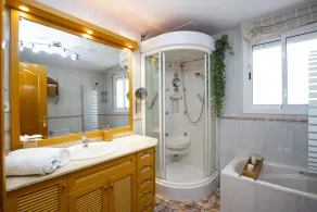 New Pluma Villa - Only Families - Image 2