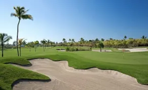 Grand Luxxe Junior Villa 1 Bedroom Platinum Benefits VIP Park Membership - Image 4