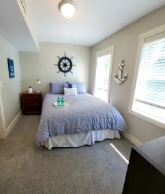 Renovated Lake Home Sunset Oasis close to downtown on Big Stone - Image 5