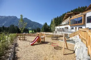 Ornate Chalet in Neukirchen near Wildkogel Ski Arena - Image 4