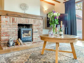 The perfect home to spend time in with loved ones. - Image 2