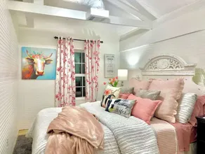 A Tranquil Retreat Loaded - Sleeps 10 - Image 5