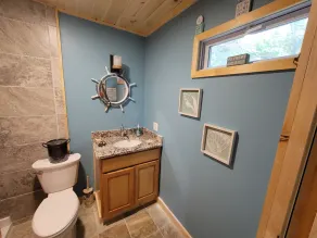 Quiet and located close to the ocean  2 bedroom 2 bath home - Image 4