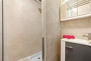 Appartement \"Chez Eliane Au Lavandou\" avec terrasse privée, jardin privé et Wi-Fi - Image 3
