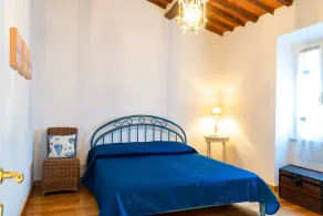 Comfortable three-room apartment with a large terrace overlooking the Gulf of Portoferraio - Image 5