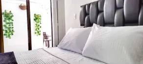 5 minutes from the best gastronomic area of Medellin-Colombia!   Family home - Image 3