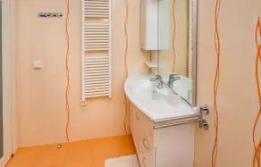 Awesome apartment in Moscenicka Draga with WiFi - Image 3