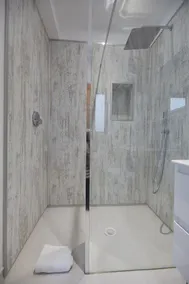 Trevone, Padstow-Modern Apartment minutes from sandy beach and SW coast path - Image 3