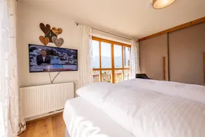 Ferienhaus „Adlerhorst“ eignet sich ideal für die ganze Familie - Image 5