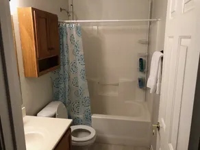 South East Tucson. Clean, Quiet Home - Image 4