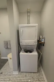 Modern Studio Apt - 10 min to Narragansett Beach/URI - Image 2
