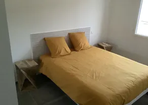 Comfortable single-storey villa, sleeps 6, with heated pool - Image 4