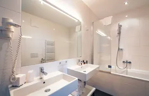 Voll ausgestattete Ferienwohnung mit Terrasse und Sauna | Seeblick - Image 5