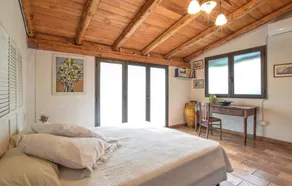 2 Bedroom Beautiful Home In Santa Teresa Di Riva - Image 5