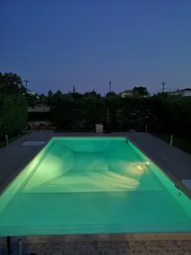 Beautiful villa with large pool near the beach - Image 5
