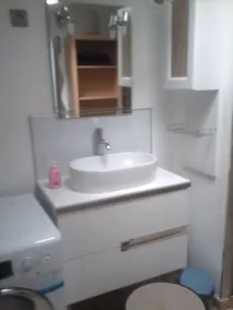 hyggelig lejlighed, lukket parkink gratis, wifi, air condition, 600 m fra Saint-Émilion - Image 3