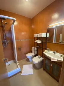 VILLA LAURA (6Pers.) Lloret de Mar I Privater Pool - Image 2
