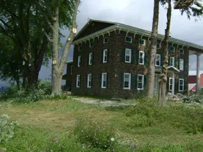 HILL TOP BED & BREAKFAST - Image 4