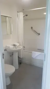 Exceptional Sleep 6 Country Estate Holiday. Free leisure facilities on-site - Image 4