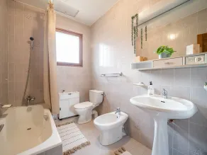 Holiday Home with Garden in the Heart of Céret - Image 2