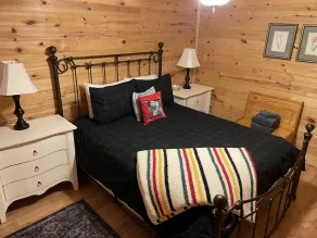Spacious Mountain Home Close to Blue Ridge Pkwy w/ Hot Tub - Image 4