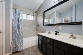 Spacious Cedar Park Home Close to Shopping - Image 4