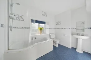 East Cottage - Image 4