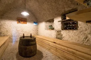 La Petite Maison des Pittoresques – Gîte romantique avec vue sur la Loire - Image 2