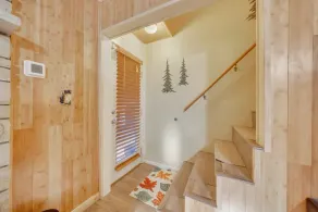 Luxe Private Mountainside Getaway in Pioneer! - Image 3