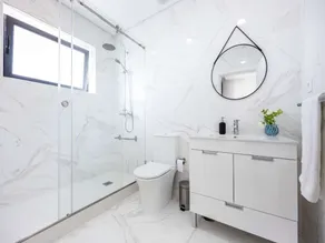 Modern Carvoeiro Villa | 6 Bedrooms | Villa Olive | Private Pool - Image 3