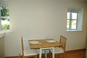 The Starting Gate - luxury studio apartment, rural location, 1m from Bruton - Image 5