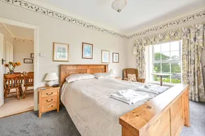 Daymer Apartment offers beautiful gardens, outdoor pool in summer and games room - Image 3