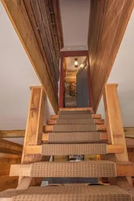 Historic 1830s Lodge/Cabin Overlooking Missouri River - Image 2