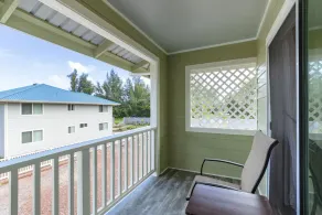 Ocean Breeze Inn 1 Queen's  Bed, 1 Full Bath, Private Entry and Private Balcony - Image 4