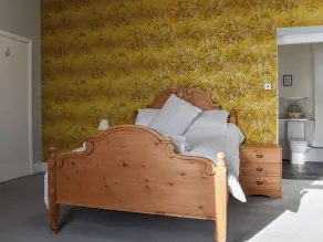 4 bedroom accommodation in Hartlepool - Image 4
