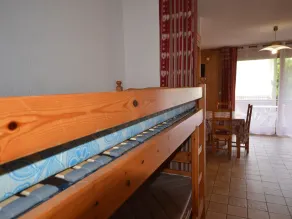 Cozy Studio with Balcony, Near Village Center, 50m to Shops, 150m to Slopes, Pet-Friendly - Image 3