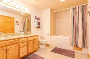 Gorgeous Lakeview Balcony with 4 Bedrooms, best location at the resort! - Image 5