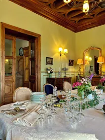 Clément Castle - Clovis Room: Romantisches Ambiente - Image 5