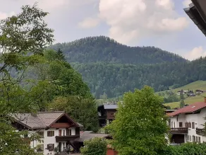Cozy vacation apartment Reitmeier im Winkl with balcony - Image 4