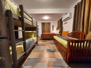 Cozy tropical paradise- 1min from the beach! - Image 5